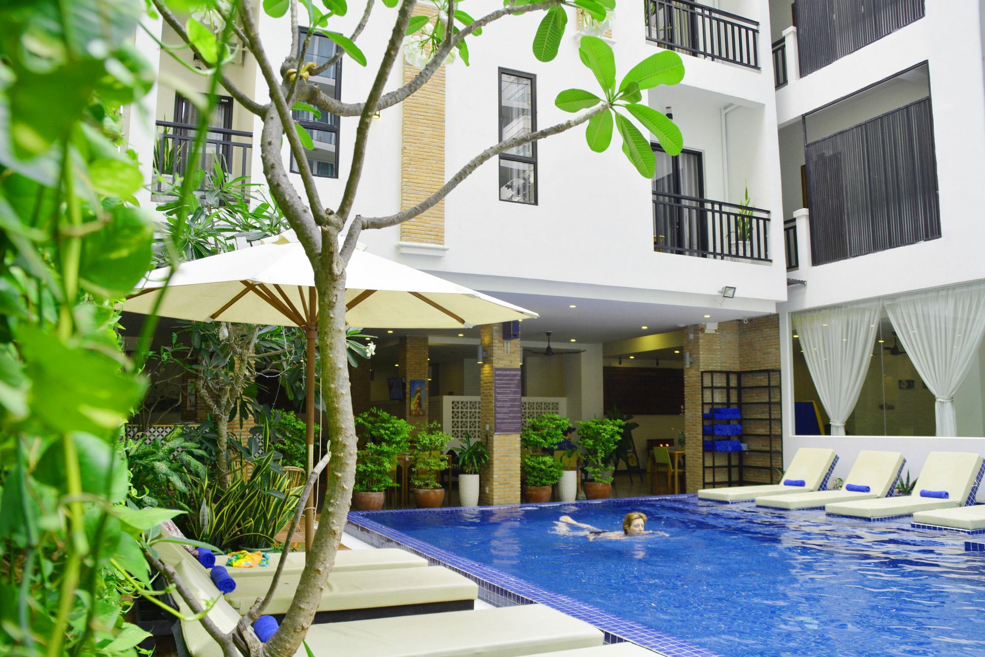 פנום פן Home Chic Hotel מראה חיצוני תמונה